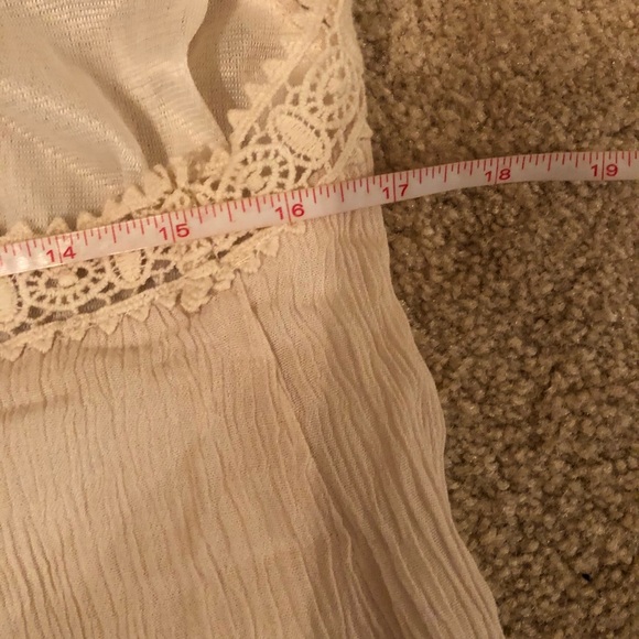 ASTR Y-back dress. - Picture 6 of 8